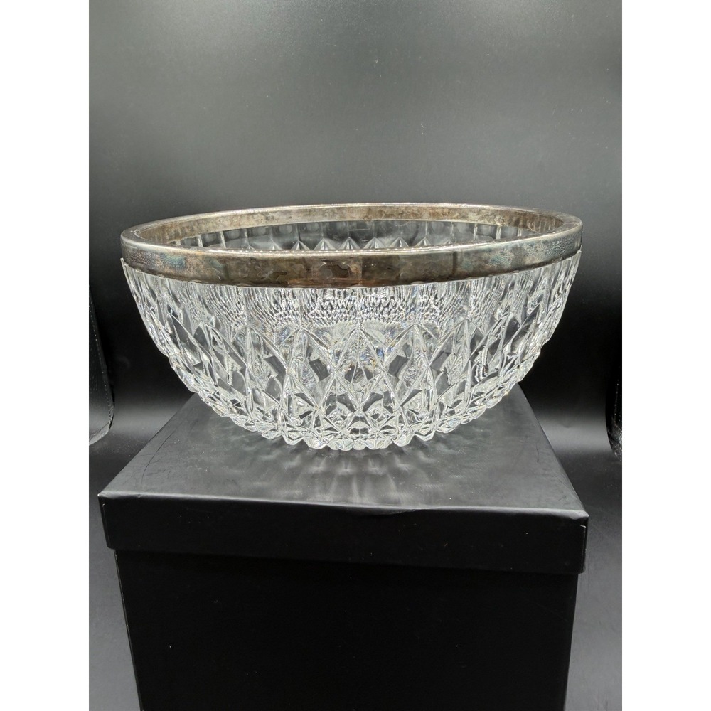 ✨🇩🇪 Vintage Pressed Glass Bowl w/ Silverplate Rim – Germany–MC Diamond Pattern - Picture 6 of 8